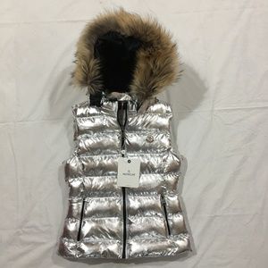 Moncler Jackets & Coats - Women's Moncler Fox Fur ZIPPER Hoodie Silver Vest Moncler Jackets & Coats - Women's Moncler Fox Fur ZIPPER Hoodie Silver Vest
